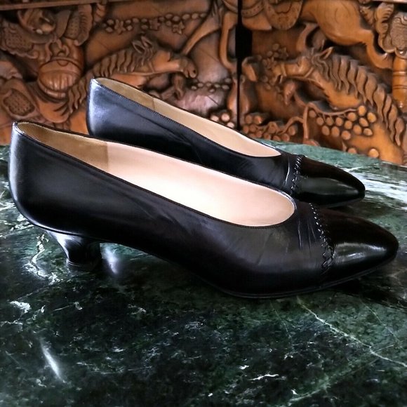 Chanel Classic Patent Leather Cap Toe Heels Pumps 36/ 6 - Picture 2 of 12